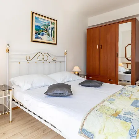 Guest house Alida